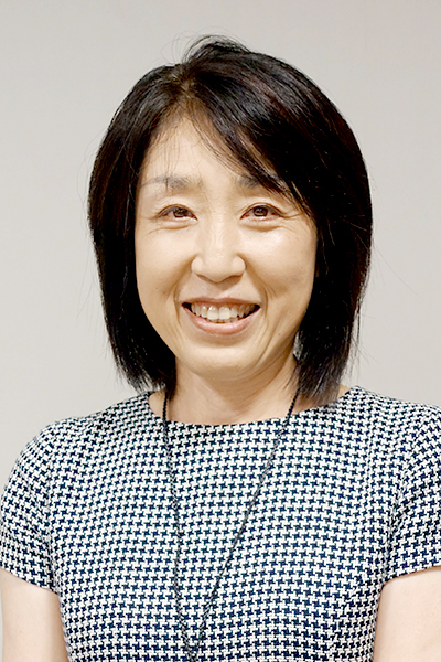 井上 玲子 教授